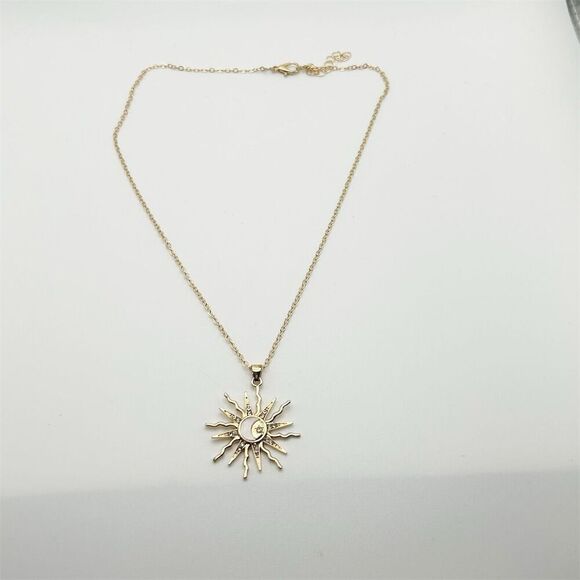 Gold Tone Sun and Moon Celestial Pendant Necklace 18" Adjustable - Picture 7 of 9